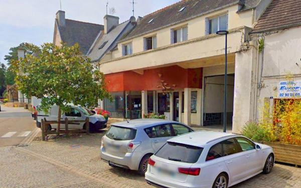 Appartement à vendre    5 pièces •  Lanmeur