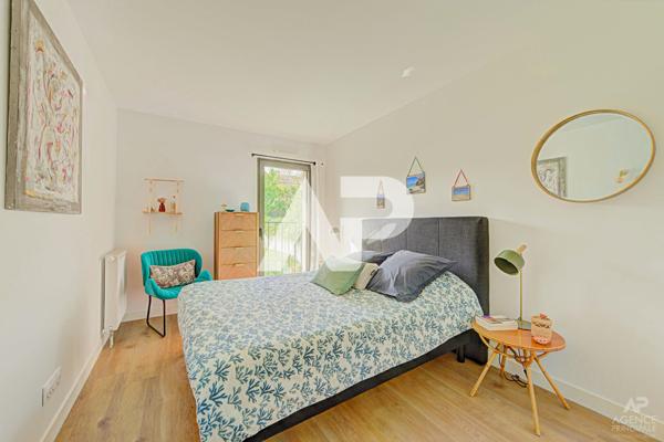 Appartement Rueil Malmaison 5 pièce(s) 117.15 m² 1 150 000 € **  - Référence  20067