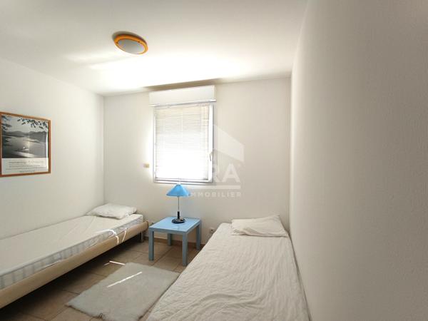 À vendre : Appartement 3 pièces avec vue sur la lagune à Saint Cyprien