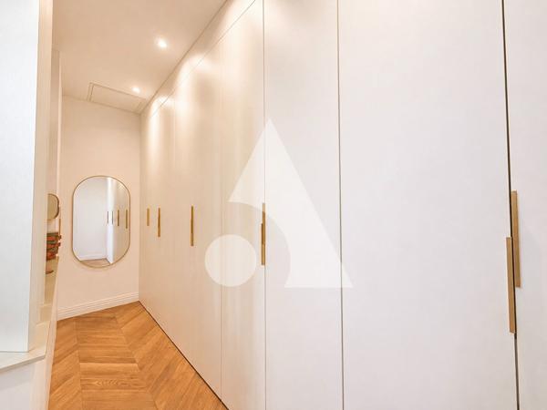 Appartement 5 pièces 180 m2