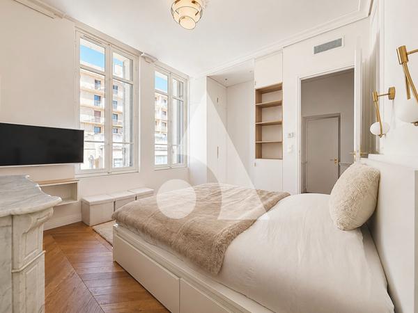 Appartement 5 pièces 180 m2