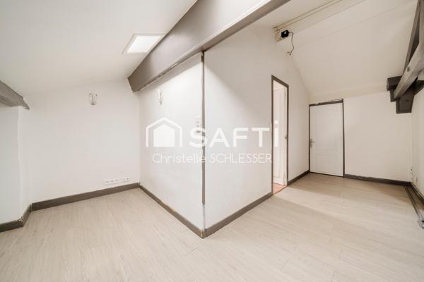 Grand Triplex de caractère avec cave de 131,38 m2  – Idéal investisseur ou famille