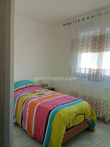 BELLE MAISON LUMINEUSE DE 162m2 -6 PIECES proche de toutes commodités à CHALETTE SUR LOING