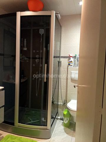 BELLE MAISON LUMINEUSE DE 162m2 -6 PIECES proche de toutes commodités à CHALETTE SUR LOING