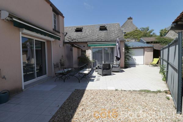 Vente
                Maison122,2 m² - 6 Pièces -
                    LA CHAPELLE SAINT MESMIN (45380)
