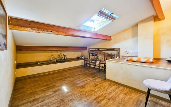 Maison à vendre    5 pièces •  Sainte-Anastasie