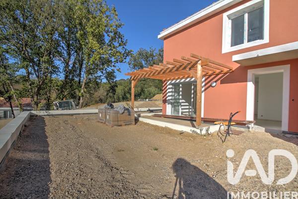 Maison à vendre 4 pièces 77 m² Auribeau-sur-Siagne