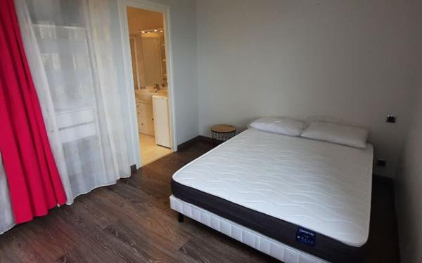 Appartement à louer    2 pièces •  Caluire-et-Cuire