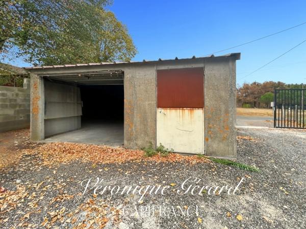 HANGAR POLYVALENT DE 200 M2 PLUS GARAGE SUR TERRAIN CLOS