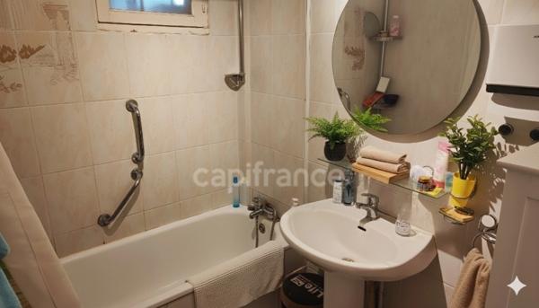 Maison avec piscine et potentiel 4 chambres – Aubord (30620)