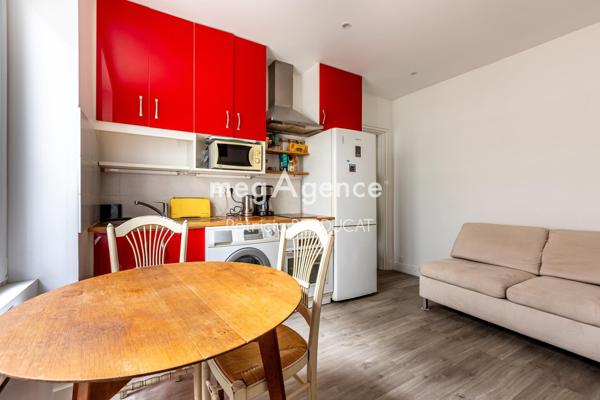 Appartement à PARIS 20E ARRONDISSEMENT, 75020 - 2 pièces 30m²