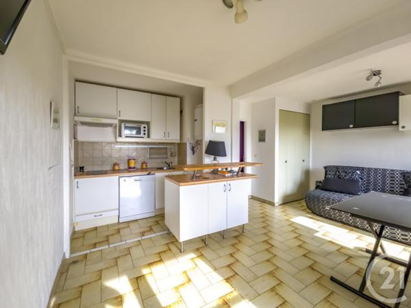 Appartement F1 à vendre  1 pièce - 29,20 m2 SIX FOURS LES PLAGES - 83