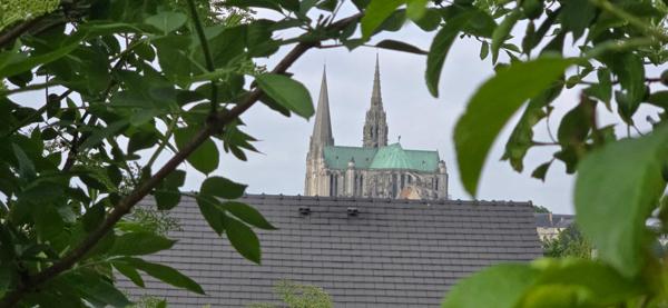 Projet d'Extension ou construction de maison à votre image, avec vue Cathédrale ! Terrain constructible avec batisse à rénover ou enlever