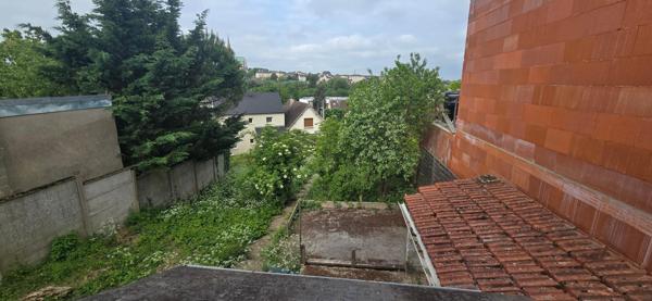 Projet d'Extension ou construction de maison à votre image, avec vue Cathédrale ! Terrain constructible avec batisse à rénover ou enlever