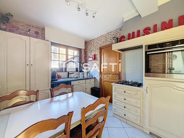 MAISON DE RÉSIDENCE