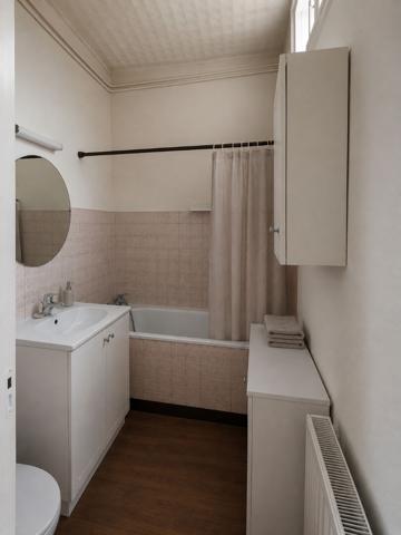 Appartement en cours de rénovation 2 pièce(s) 31.33 m2 - PROCHE IFSI et CENTRE VILLE