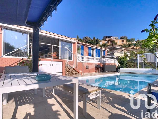 Maison à vendre 7 pièces 200 m² Mandelieu-la-Napoule