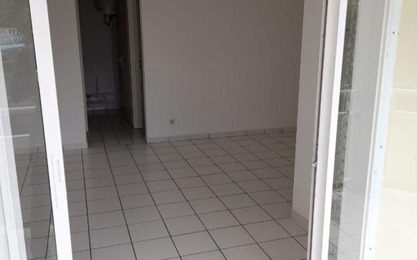 Appartement à vendre    3 pièces •  Sainte-Rose