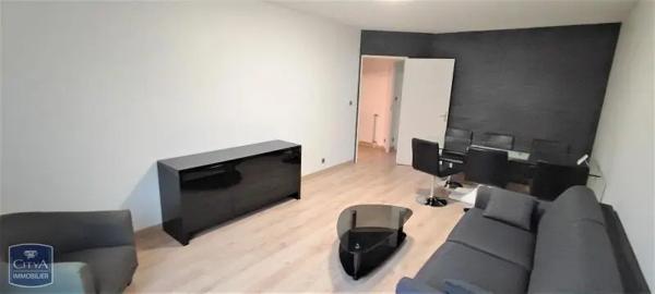 Appartement à louer 3 pièces 59.84m² Poitiers (86000)