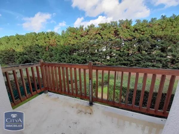 Appartement à louer 3 pièces 59.84m² Poitiers (86000)