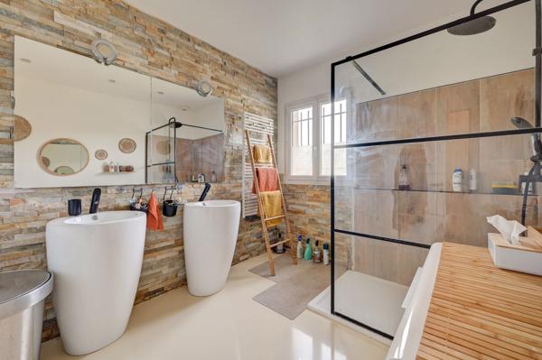 Vente Maison de luxe Aix-en-Provence 10 Pièces 250 m²