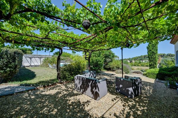 Vente Maison de luxe Aix-en-Provence 10 Pièces 250 m²