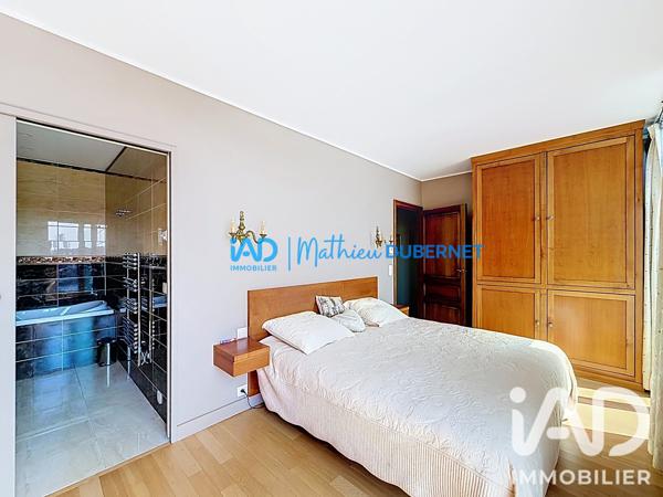 Appartement à vendre 4 pièces 131,82 m² Roubaix