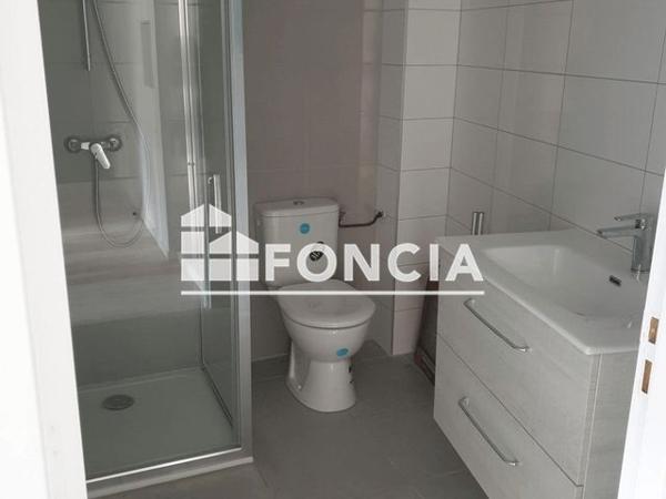 Location Appartement 3 pièces 58 m² - 12 RUE DE LA GROTTE Lourdes 65100