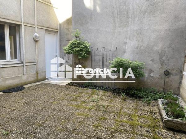 Location Appartement 3 pièces 58 m² - 12 RUE DE LA GROTTE Lourdes 65100