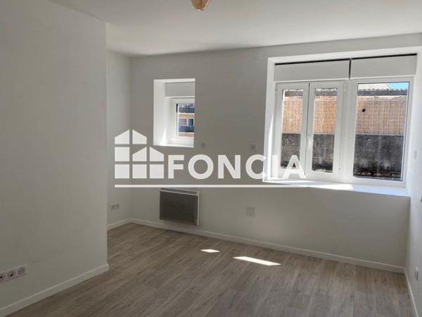 Location Appartement 3 pièces 58 m² - 12 RUE DE LA GROTTE Lourdes 65100