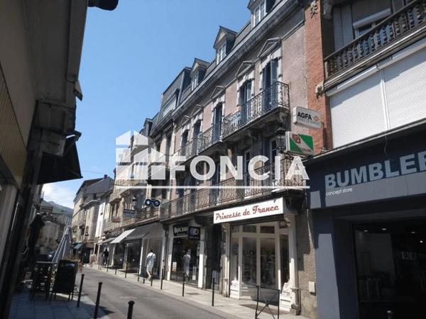 Location Appartement 3 pièces 58 m² - 12 RUE DE LA GROTTE Lourdes 65100