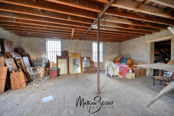 Ancien Moulin sur 1,3 Ha de terrain à MESSIMY (69)