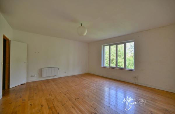 Ancien Moulin sur 1,3 Ha de terrain à MESSIMY (69)