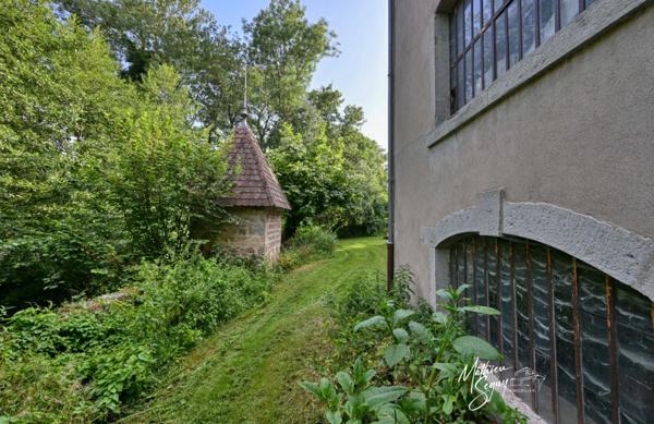 Ancien Moulin sur 1,3 Ha de terrain à MESSIMY (69)