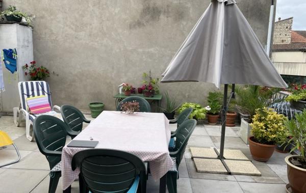 Vente Immeuble Aiguillon   