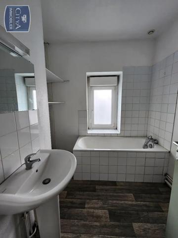 Appartement à louer 3 pièces 49.36m² Cambrai (59400)