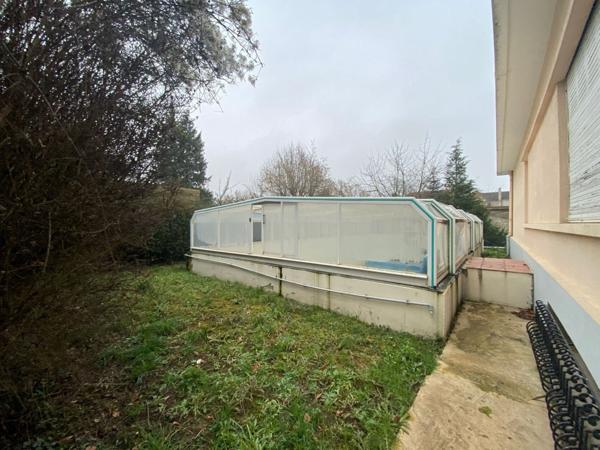 Chartres secteur Maunoury maison 230m², 4 chambres dont 2 en rdc, sur terrain 1000m²