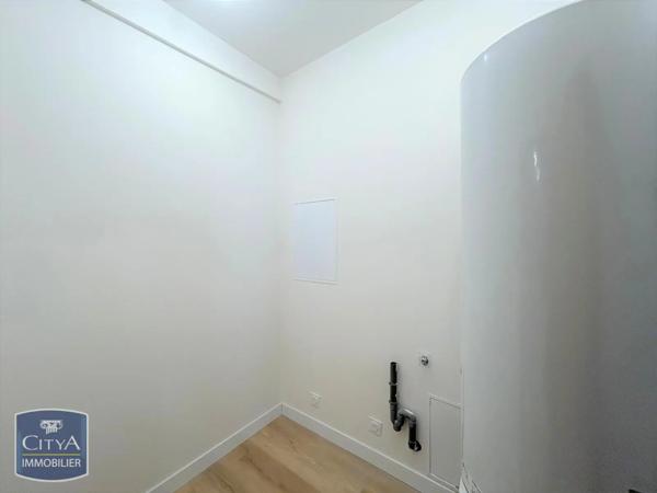 Appartement à louer 4 pièces 124.41m² Libourne (33500)