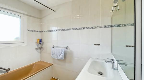 Maison à vendre 6 pièces BERGERAC (24) P6