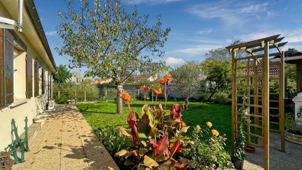 Maison à vendre 6 pièces BERGERAC (24) P6