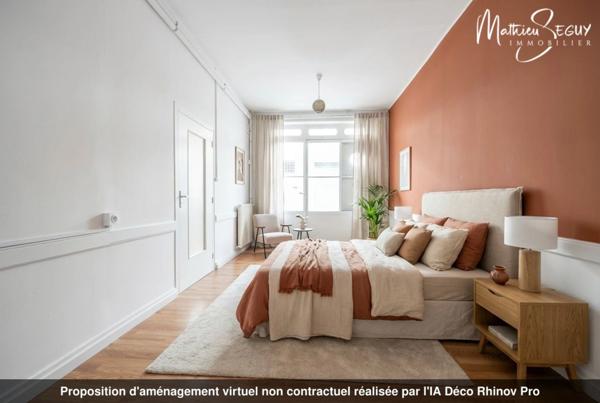 Ancienne maison du menuisier avec son atelier au coeur du village de Millery