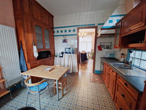 MAISON DE MAITRE RARE SUR LE SECTEUR (DPE C)