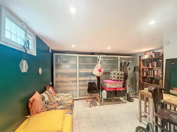 Appartement à vendre    4 pièces • 90 m2 Le Cannet