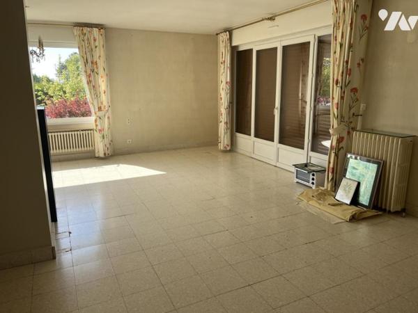 MAISON SUR SOUS SOL COMPLET 