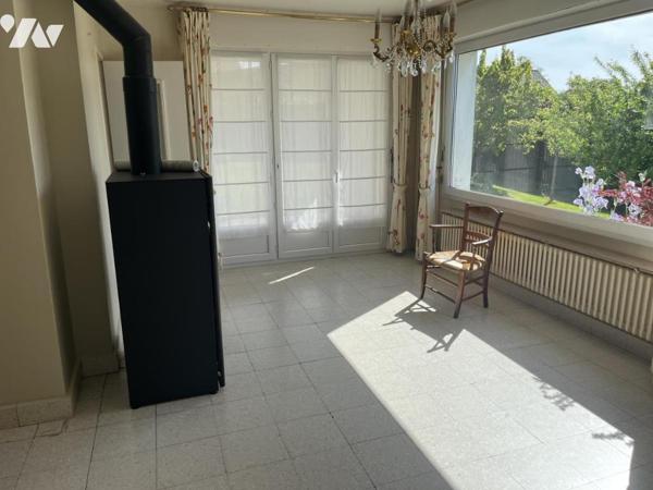 MAISON SUR SOUS SOL COMPLET 