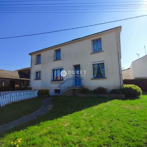 Maison familiale - Potentiel 180 m² - en village