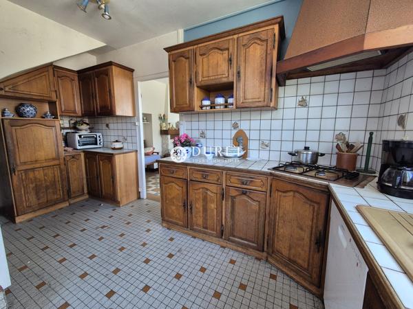 Maison familiale - Potentiel 180 m² - en village