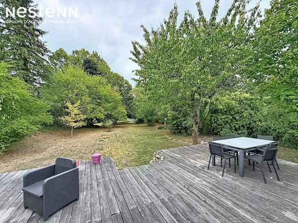 Maison 9 pièces lac de la guiche - au calme - luxe - hameau recherché