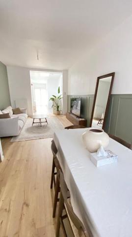 Maison 104m² entièrement rénovée avec goût ? Rue calme à Roubaix
