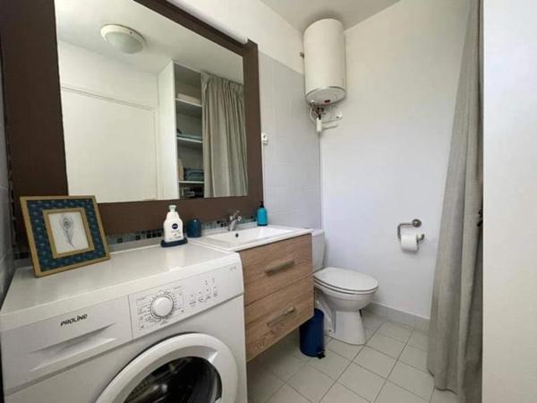 SAINT FRANCOIS (971) QUARTIER MANGANAO STUDIO MEUBLE DANS RESIDENCE AVEC PISCINE ET A 2 PAS DES PLAGES